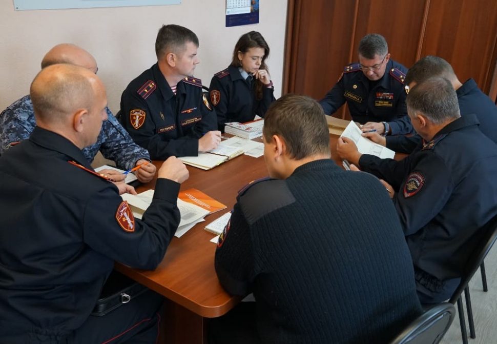 В Управлении Росгвардии по Архангельской области были подведены итоги работы по контролю за оборотом оружия